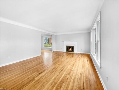 1891 Beverly Hills Dr unit D, Euclid, OH 44117 - photo 4