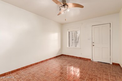 1642 N 38th Ave, Phoenix, AZ 85009 - photo 6