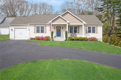 717 Commonwealth Ave, Warwick, RI 02886 - photo 2