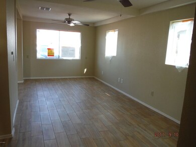 3022 N 46th Dr, Phoenix, AZ 85031 - photo 2