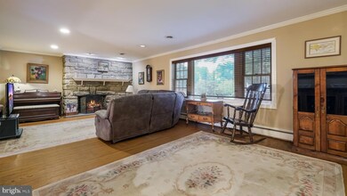 101 Thomas Ave, Broomall, PA 19008 - photo 7