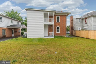 11209 Marbern Rd, Hagerstown, MD 21740 - photo 4