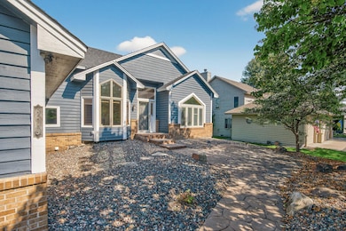 8883 Fountain Ln N, Osseo, MN 55311 - photo 5