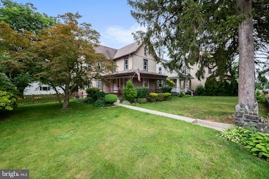 916 Juniper St, Quakertown, PA 18951 - photo 4