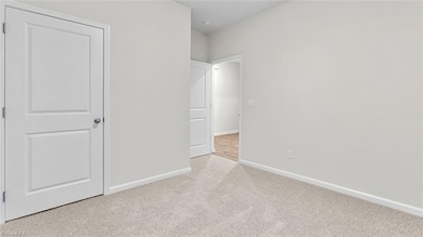 400 Lisa Ln, Winston-Salem, NC 27107 - photo 7