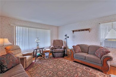 1320 Fretz Ave, Allentown, PA 18103 - photo 3