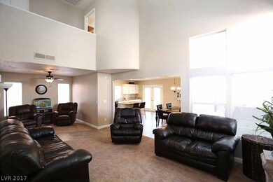18' ceilings in living room - new carpet, new inte