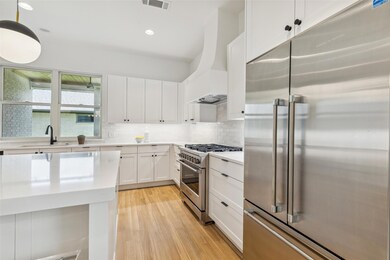 5903 Penrose Ave, Dallas, TX 75206 - photo 5