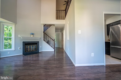 15479 Cliffview Dr, Dumfries, VA 22025 - photo 3