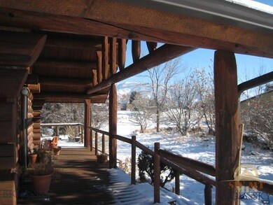 Upper Deck
