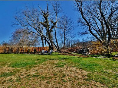Yard/Garden.