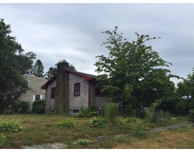 40 Emerson St, South Dartmouth, MA 02748 - photo 2