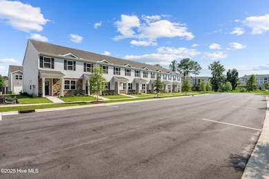 1010 Bayard Wootten Way, New Bern, NC 28562 - photo 3