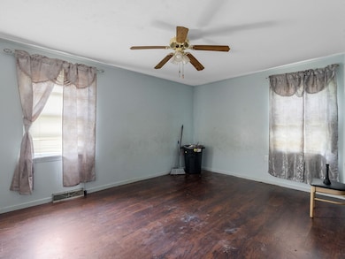 1225 Dogwood Ln, Clinton, SC 29325 - photo 7