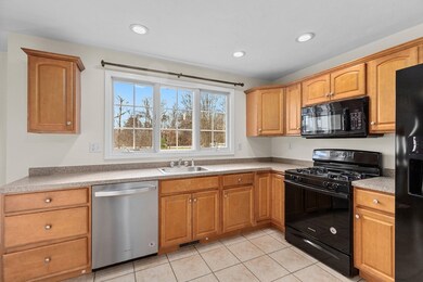 70 Chief Justice Cushing Hwy unit 1, Hingham, MA 02043 - photo 5