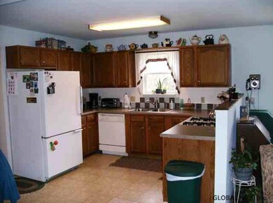 149 Shippee Rd, Corinth, NY 12822 - photo 3