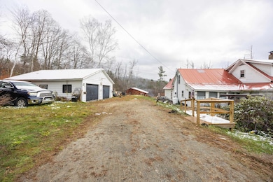 220 Lime Kiln Rd, Pike, NH 03780 - photo 4