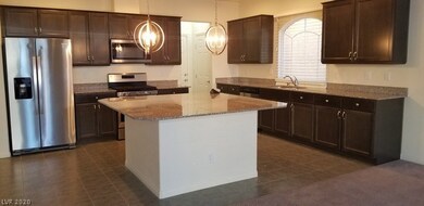 6422 Jackson Spring Rd, Las Vegas, NV 89118 - photo 5