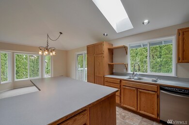 19246 SE 259th Place, Covington, WA 98042 - photo 5