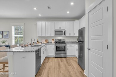 6208 Beckington Dr, Belville, NC 28451 - photo 6