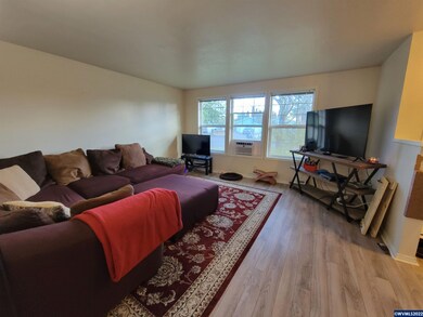 553 Panda Loop, Eugene, OR 97401 - photo 3