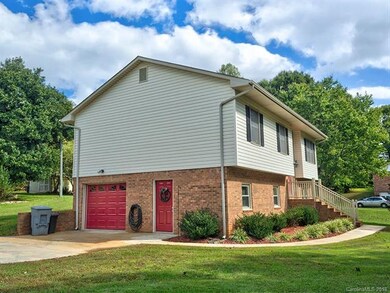 126 Partridge Hill Ln, Statesville, NC 28625 - photo 4