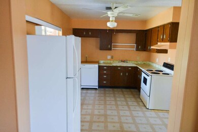 11 Kitchen
