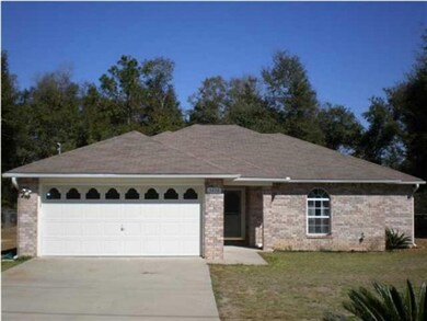 Welcome to 5438 Hollow Oak Ln in Pace Florida!