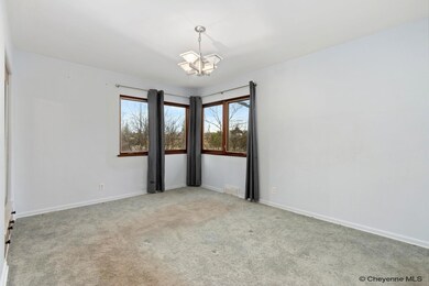 1804 Laurel Dr, Cheyenne, WY 82001 - photo 3
