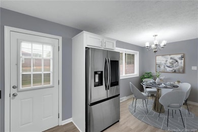 511 Mockingbird Dr, Jeffersonville, IN 47130 - photo 3