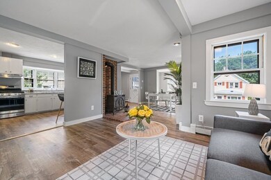 10 Central Place, Saugus, MA 01906 - photo 3