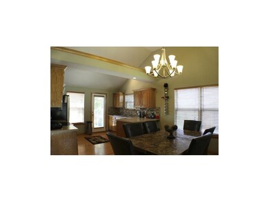 1111 White Oak Ct, Raymore, MO 64083 - photo 5