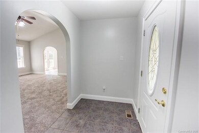 122 Nathaniel Gracie Dr unit 19, Statesville, NC 28625 - photo 2