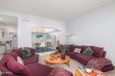 6741 living room 3