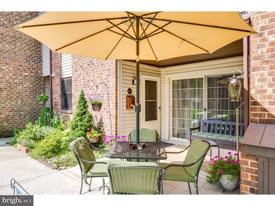 1475 Mount Holly Rd unit M6, Beverly, NJ 08010 - photo 3