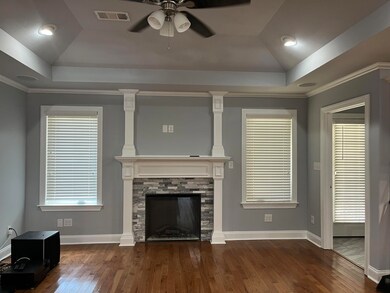 Dennis Dr Living Rm