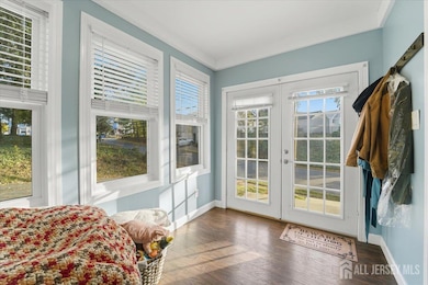 2 Metuchen Ave, Woodbridge, NJ 07095 - photo 5