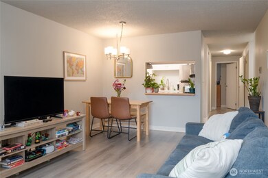 3430 I St NE unit J101, Auburn, WA 98002 - photo 7