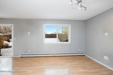 05-Living Room_IMG_0598-Edit-Edit