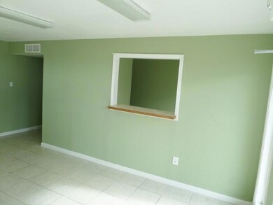 320 Pontchartrain Dr unit C, Slidell, LA 70458 - photo 7