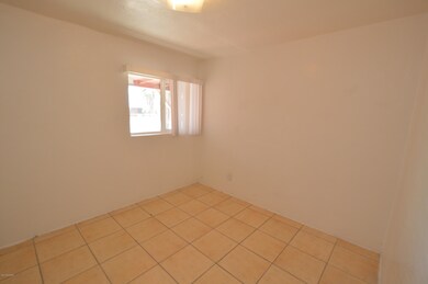 4633 E 19th St, Tucson, AZ 85711 - photo 5