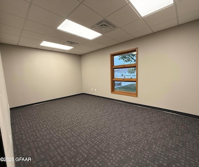 2820 19th Ave S, Grand Forks, ND 58201 - photo 2