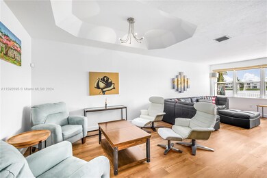 6843 NW 109th Ave, Doral, FL 33178 - photo 5