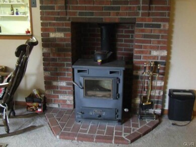 132 Hawthorn Rd, Albrightsville, PA 18210 - photo 4