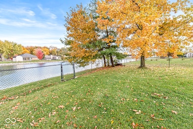 1555 Warren Lake Ct, Indianapolis, IN 46229 - photo 6