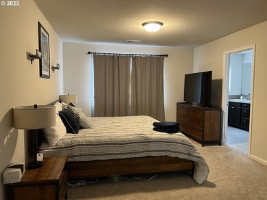 2246 SE 17th Aly, Gresham, OR 97080 - photo 4