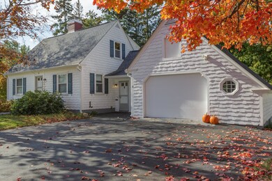 12 Burnside St, Nashua, NH 03064 - photo 2