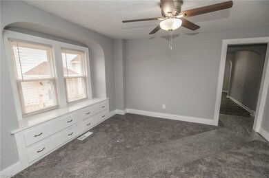 Dining room with built in window seat