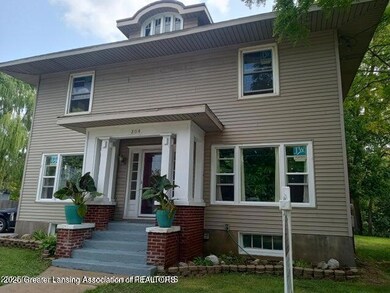 204 N Whittemore Front 2
