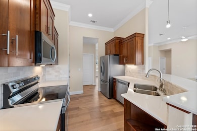 2011 Athens Ave, Kerrville, TX 78028 - photo 7